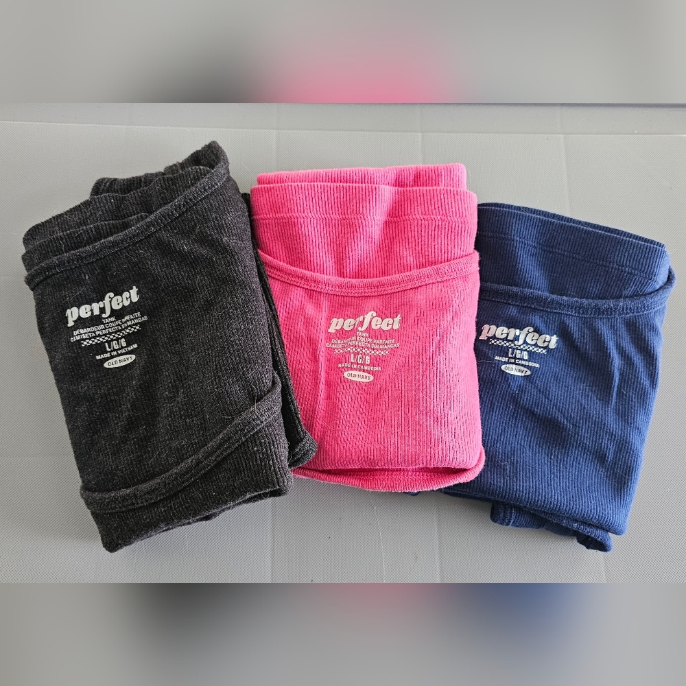 Y2K Old Navy Tank Top Womens XL Summer Basic Layering Essential Casual Lot of 3